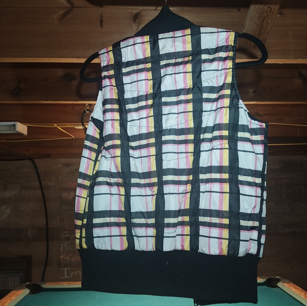 Retro Fun Vest - Picture 3 of 6